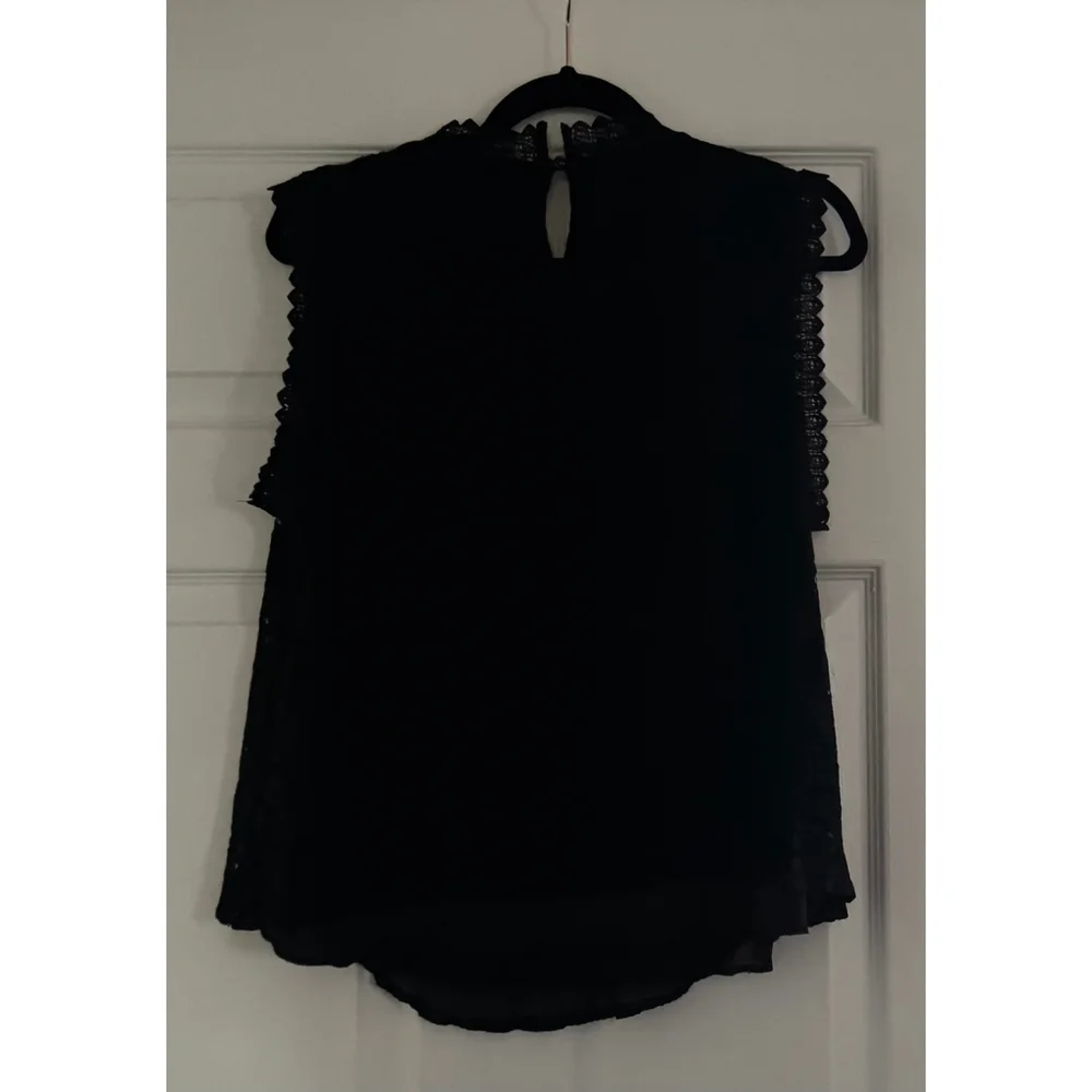 Women's Cozy Co Black Lace Pleated Blouse S‎ - Picture 2 of 6